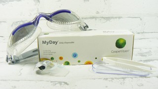 MyDay s roztokem a plaveckými brýlemi